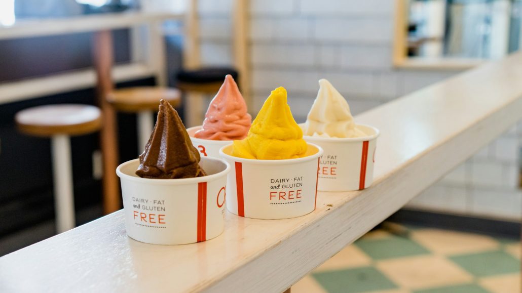 Frozen yogurt